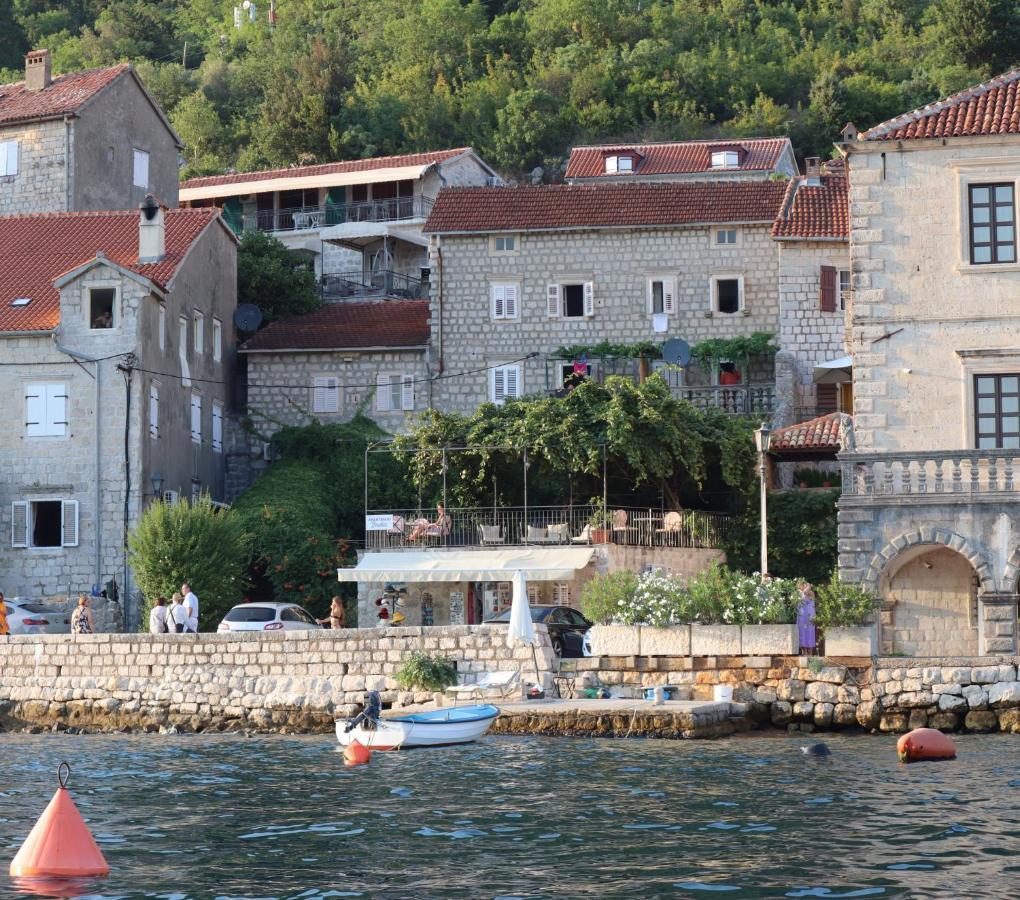 Guesthouse Zmukic Perast Zewnętrze zdjęcie