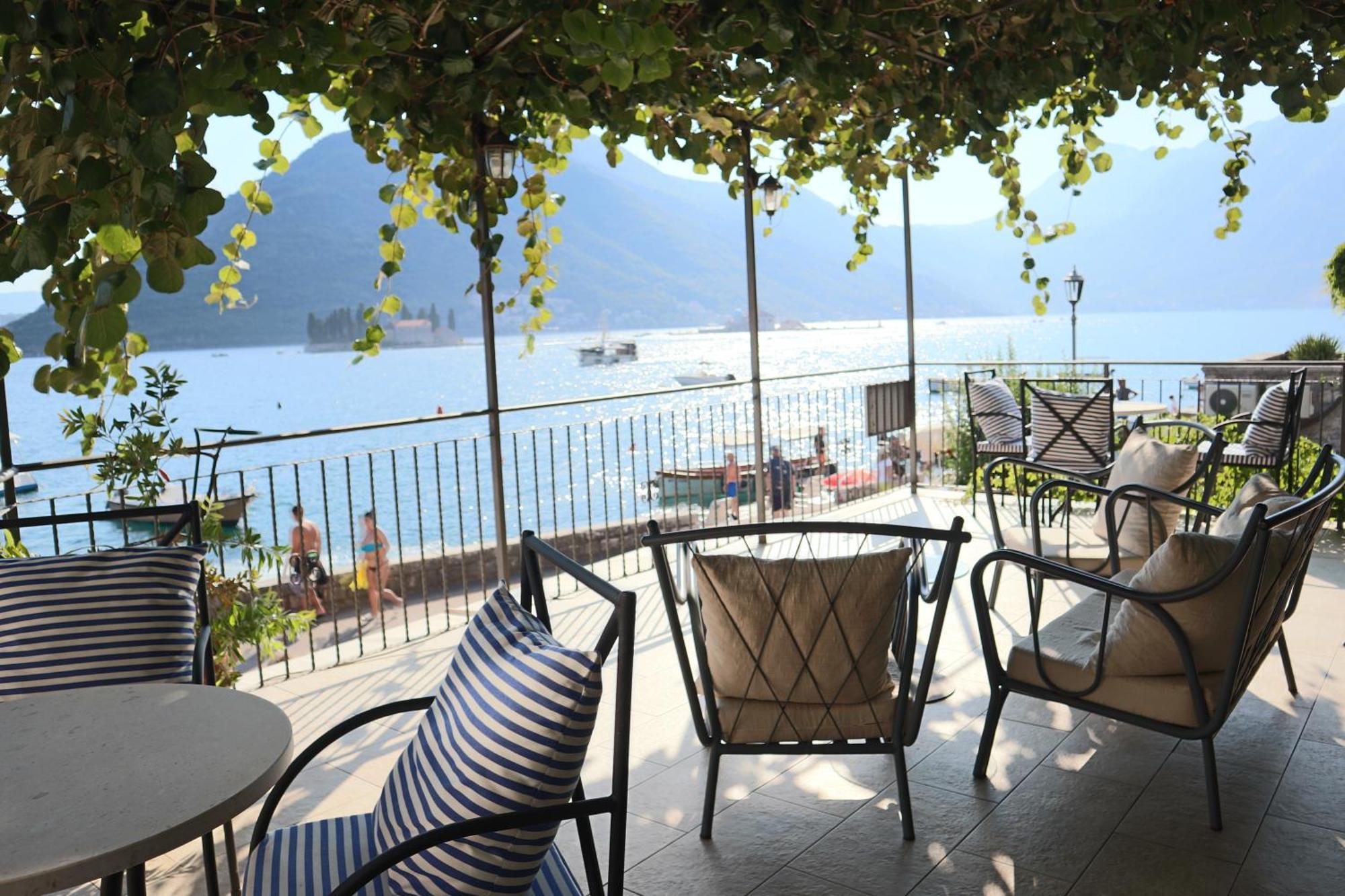 Guesthouse Zmukic Perast Zewnętrze zdjęcie